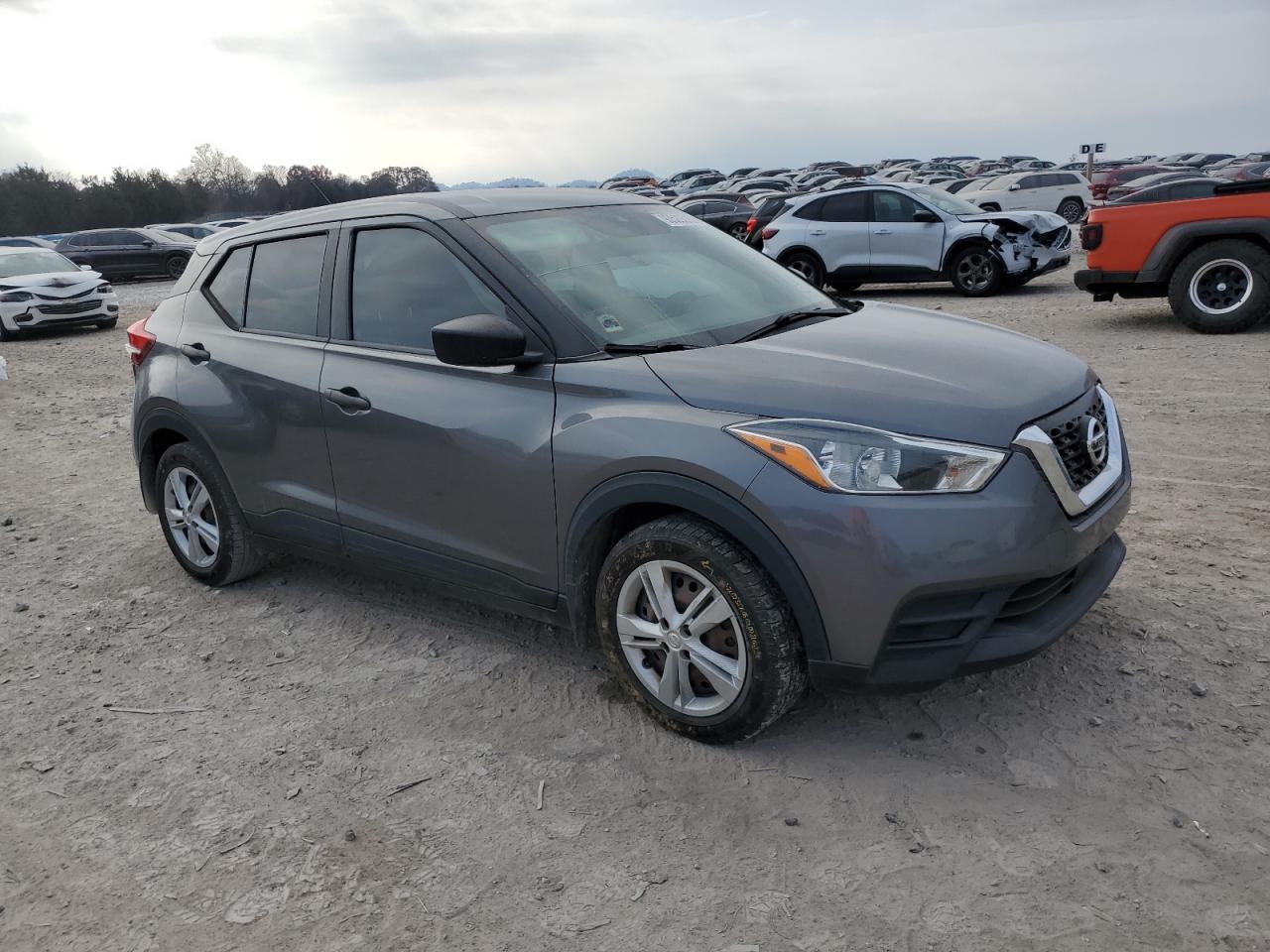 2020 Nissan Kicks S - Фото 4