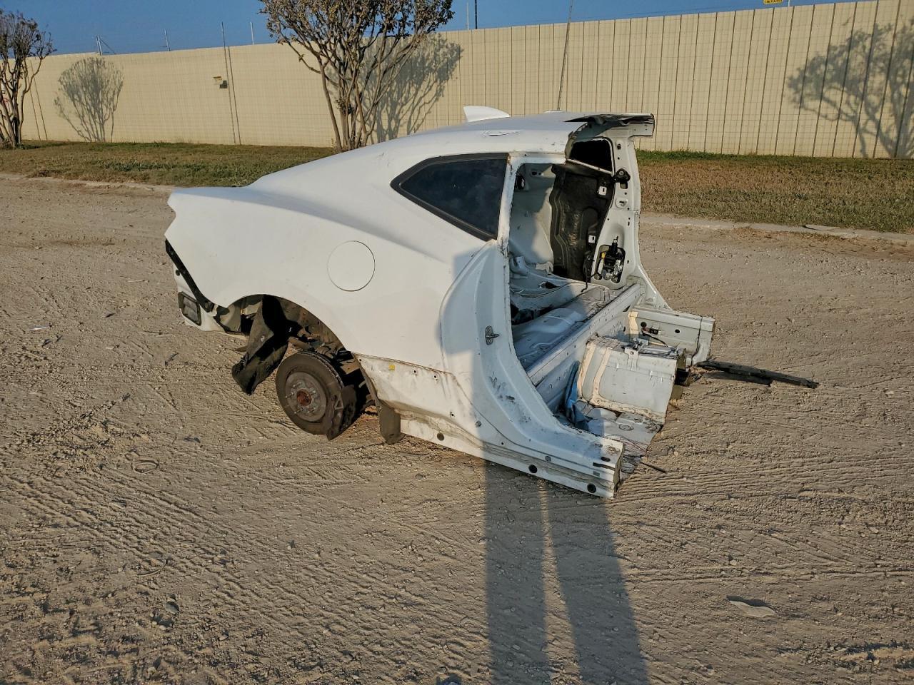 2019 Chevrolet Camaro Ss - Image 4