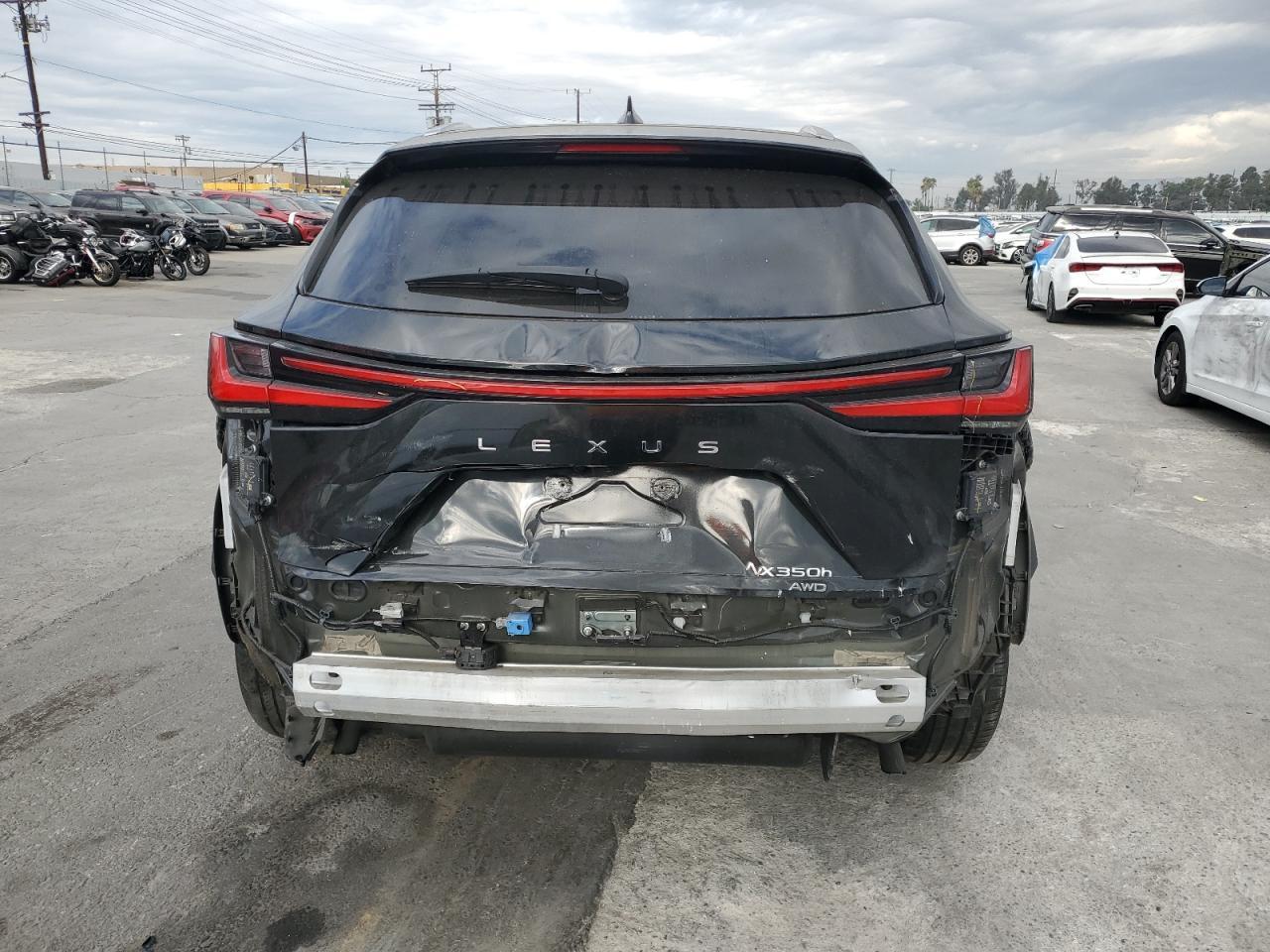 2024 Lexus Nx 350H Base - Image 6