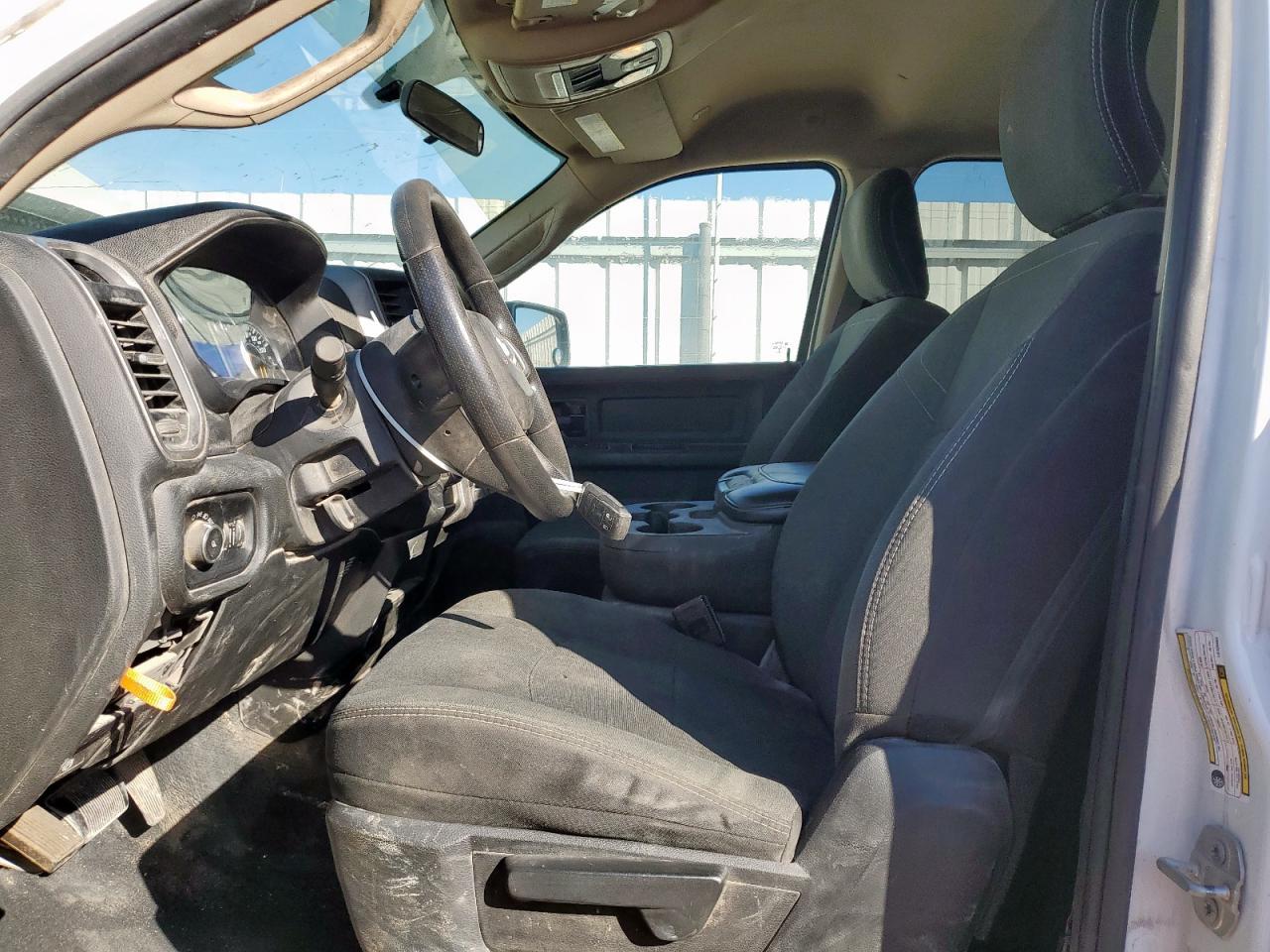 2020 Ram 2500 Tradesman - Image 7