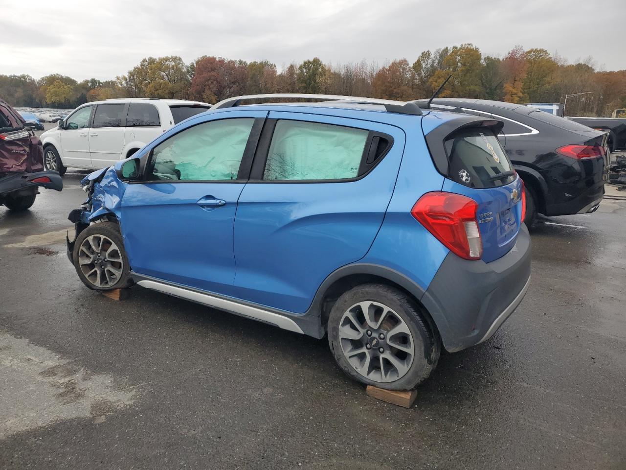 2018 Chevrolet Spark Activ - Image 2