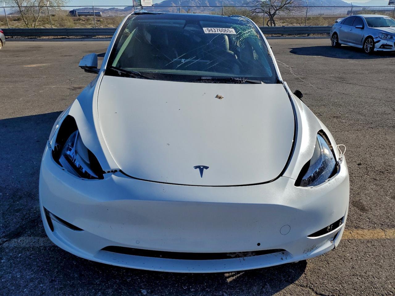 2022 Tesla Model Y - Фото 5