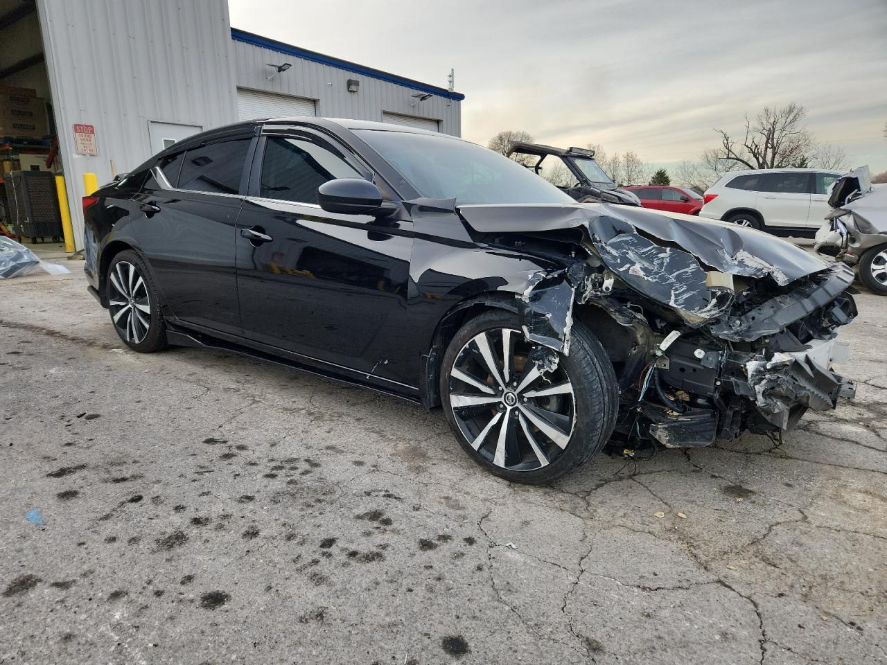 2019 Nissan Altima Sr - Фото 4