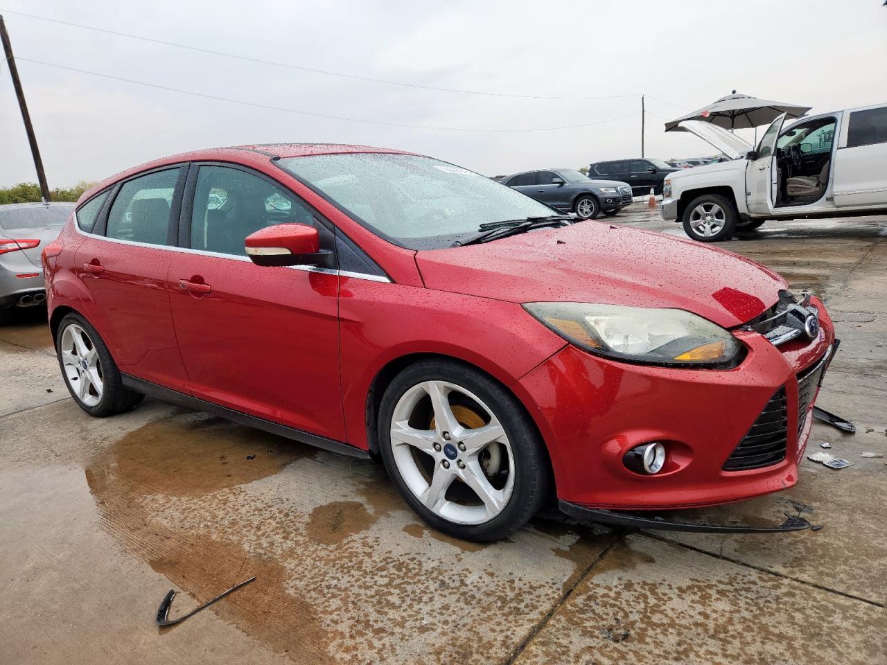 2012 Ford Focus Titanium - Image 4