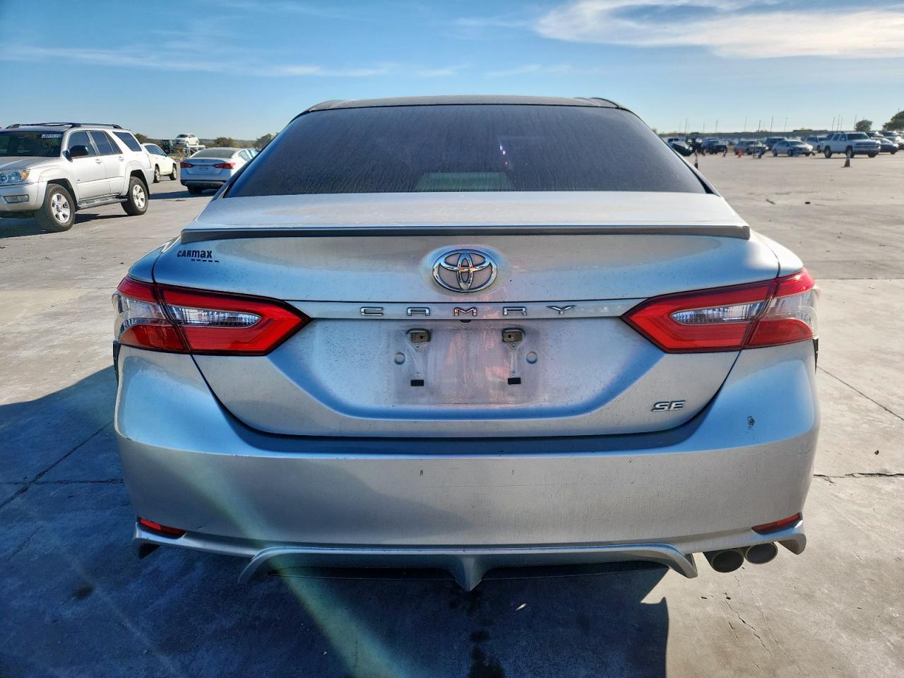 2018 Toyota Camry L - Фото 6