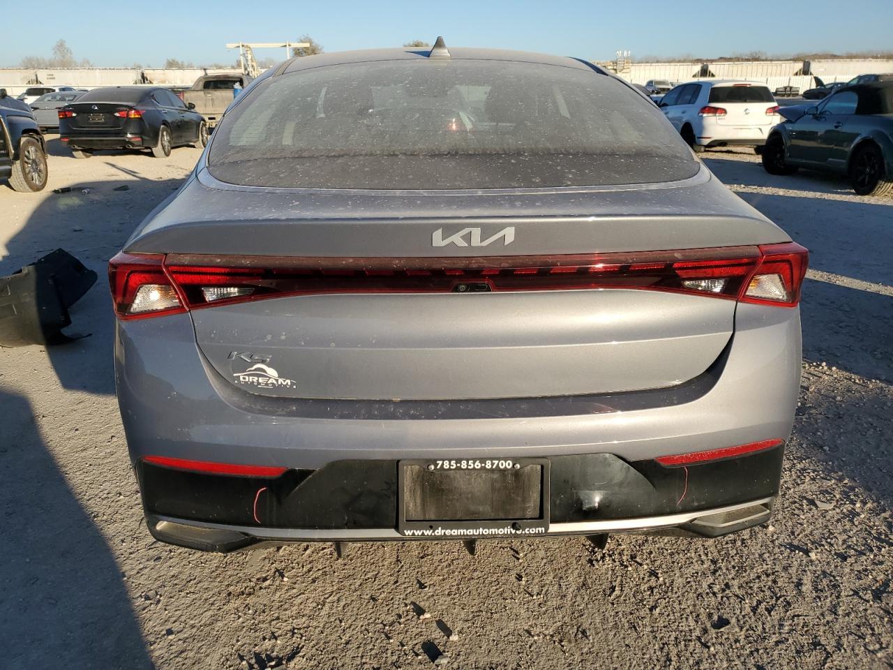 2022 Kia K5 Lxs - Image 6