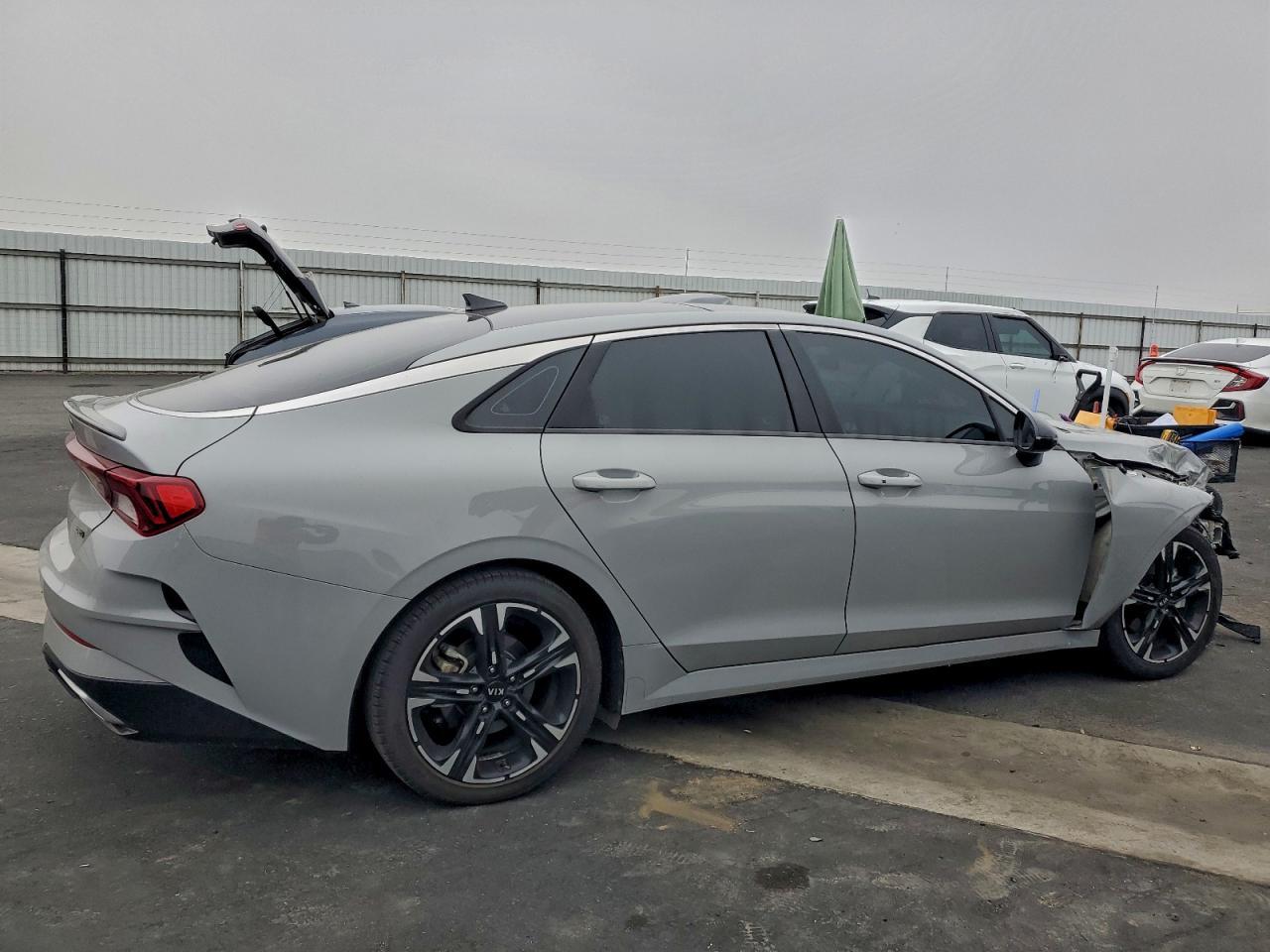 2021 Kia K5 Gt Line - Image 3