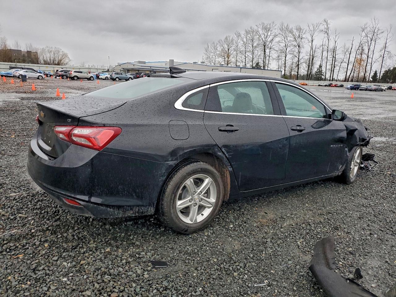 2022 Chevrolet Malibu Lt - Фото 3