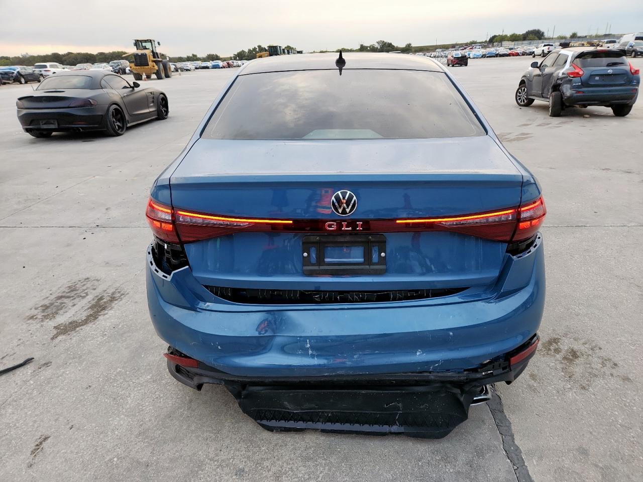 2025 Volkswagen Jetta Gli Autobahn - Image 6