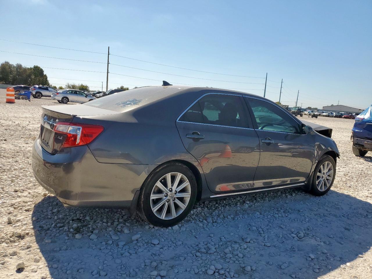 2012 Toyota Camry Se - Фото 3