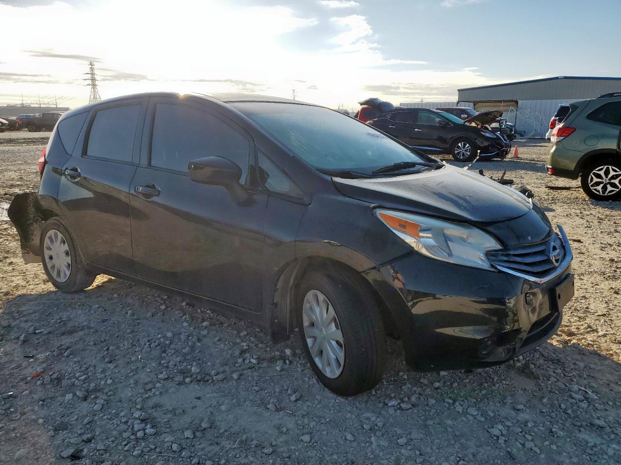 2016 Nissan Versa Note S - Фото 4