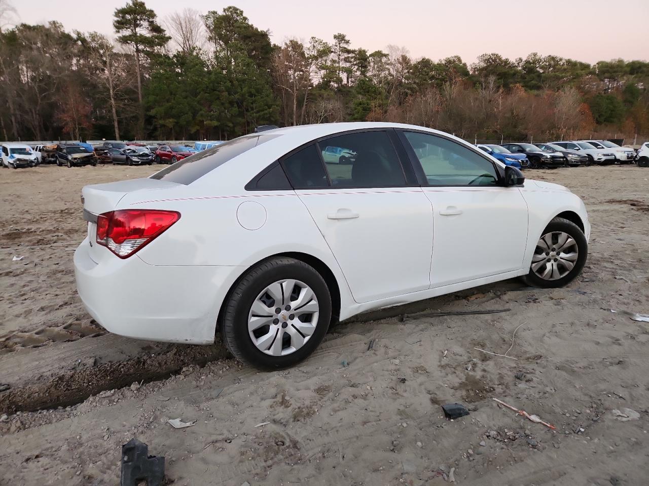 2016 Chevrolet Cruze Limited Ls - Фото 3