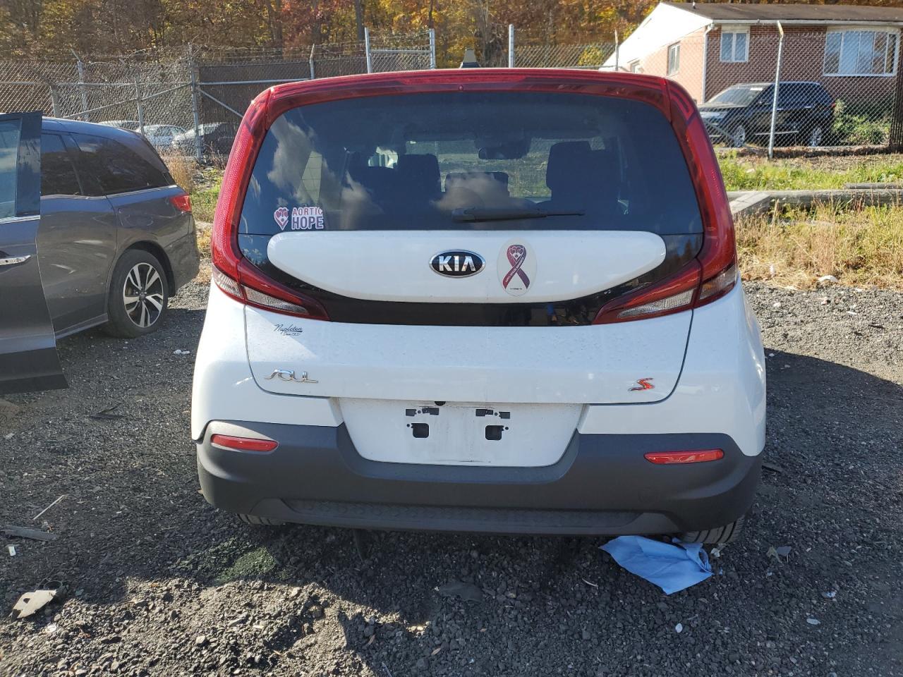 2021 Kia Soul Lx - Image 6