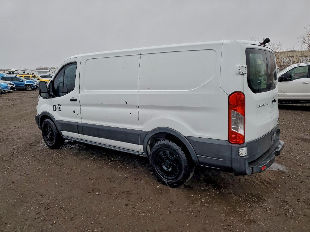 2018 Ford Transit T-150 Delivery Van - Фото 2