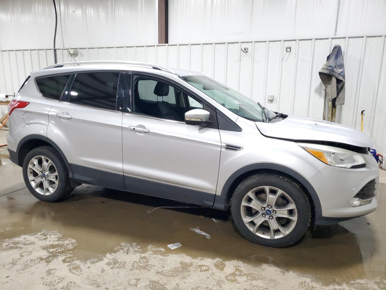 2014 Ford Escape Titanium - Image 4
