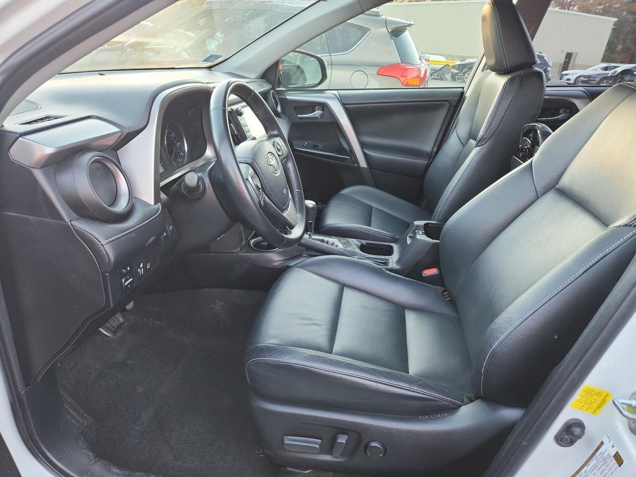 2016 Toyota Rav4 Limited - Фото 7