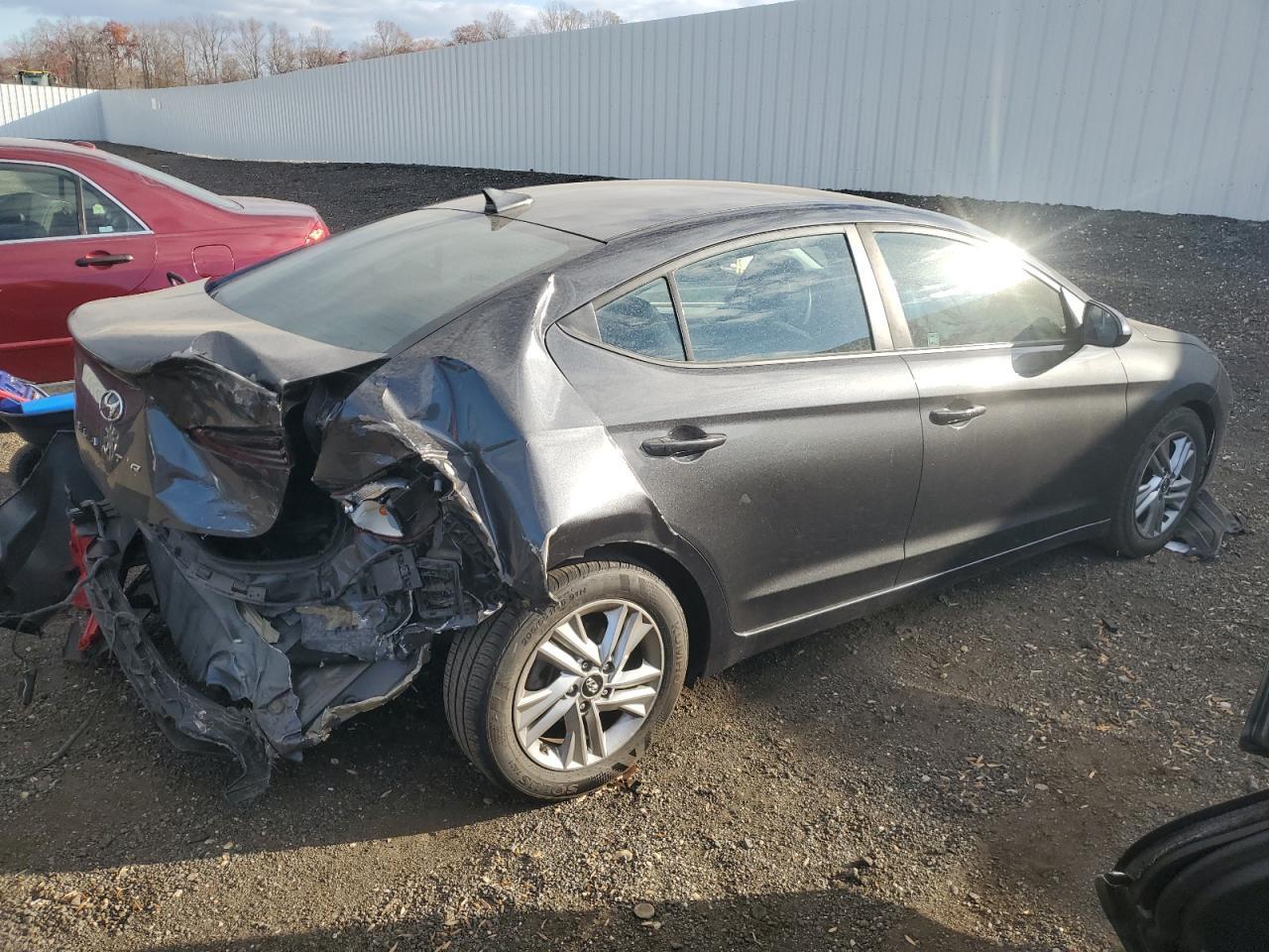 2020 Hyundai Elantra Sel - Фото 3