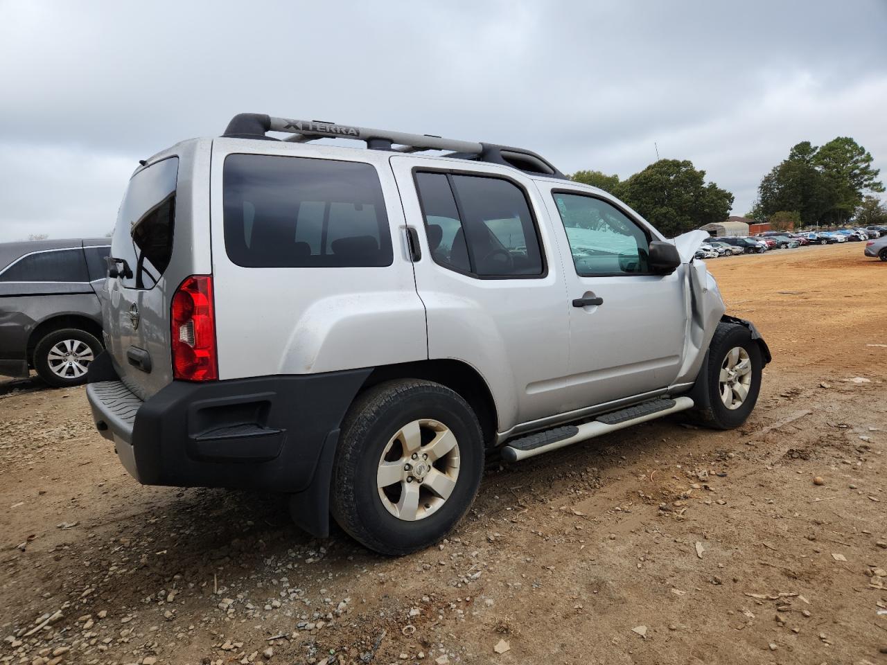2010 Nissan Xterra Off Road - Фото 3