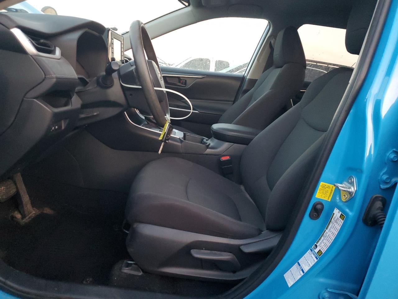 2021 Toyota Rav4 Le - Фото 7