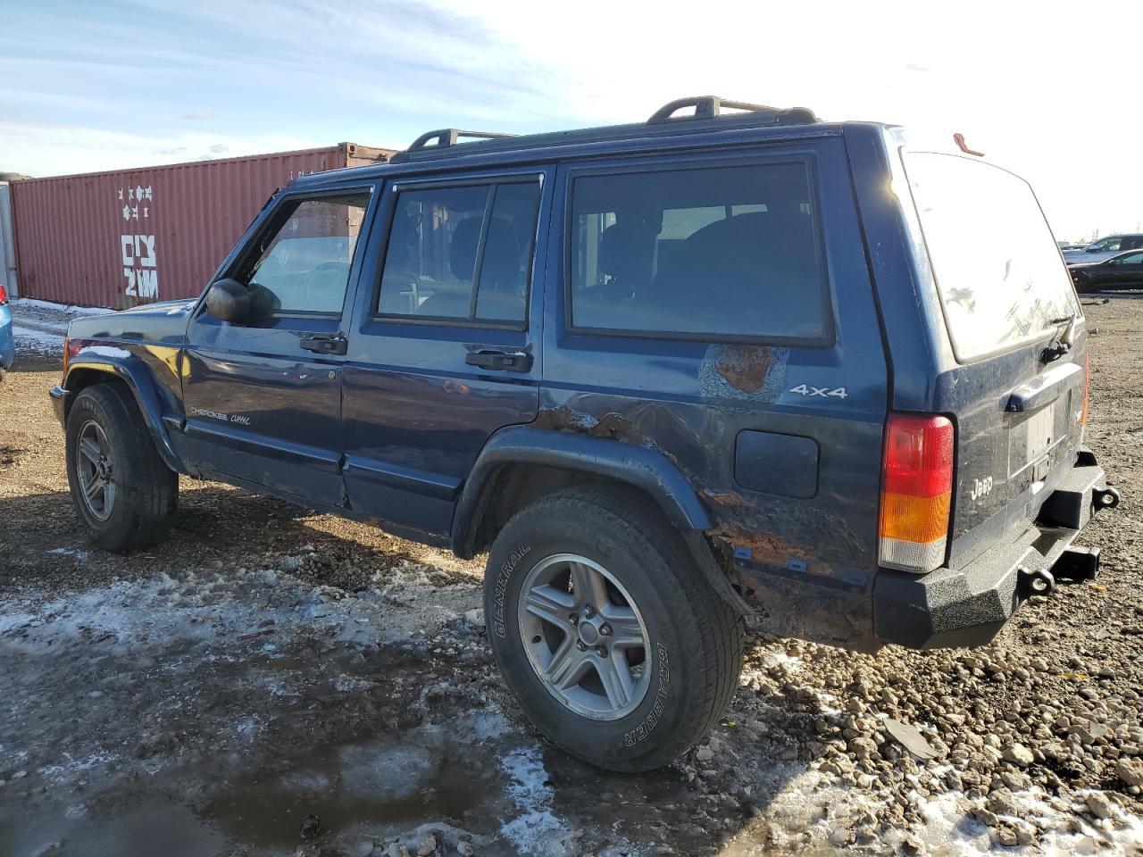 2000 Jeep Cherokee Classic - Фото 2