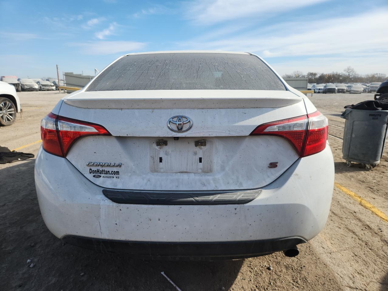 2015 Toyota Corolla L - Фото 6