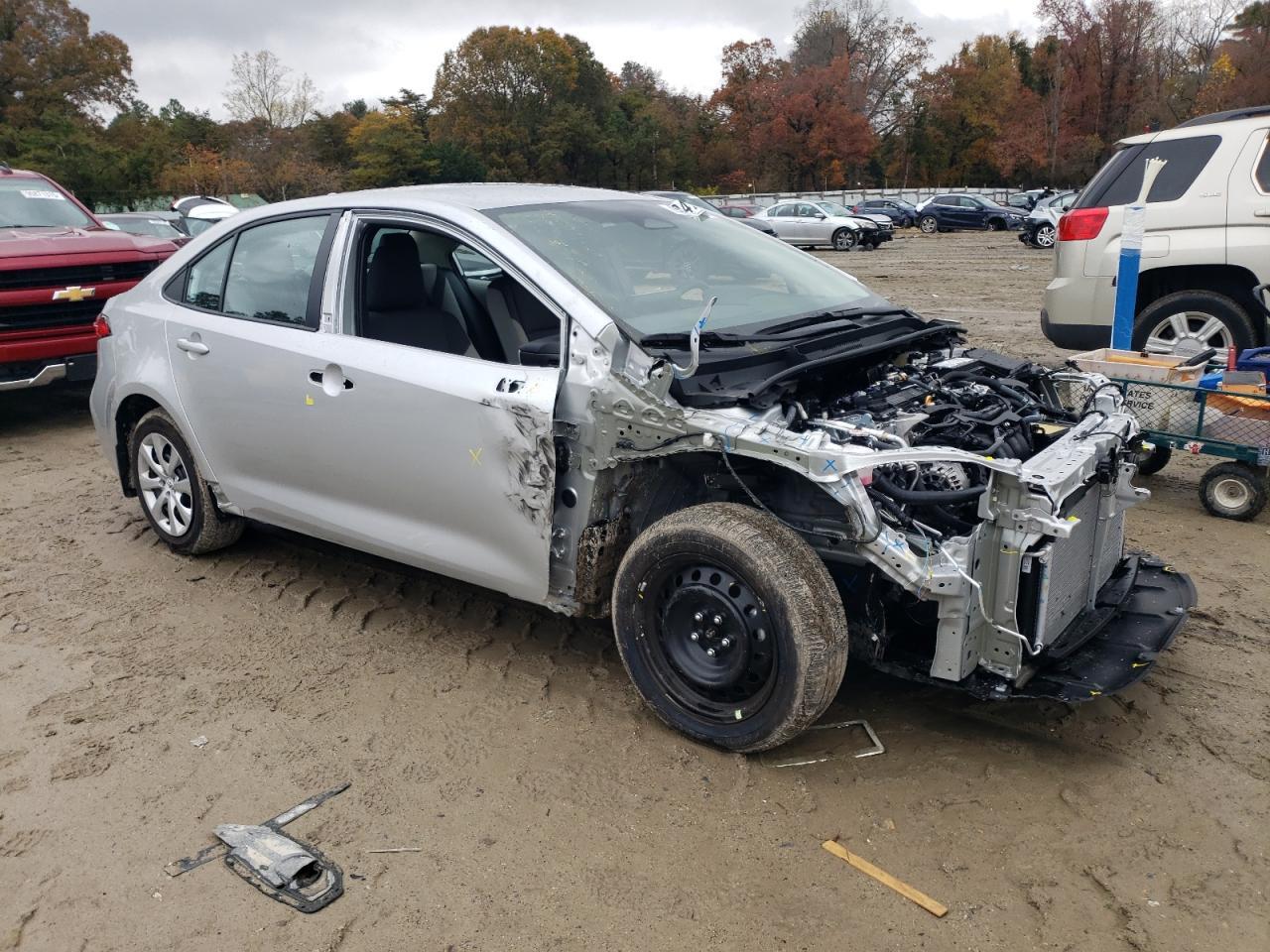 2025 Toyota Corolla Le - Фото 4