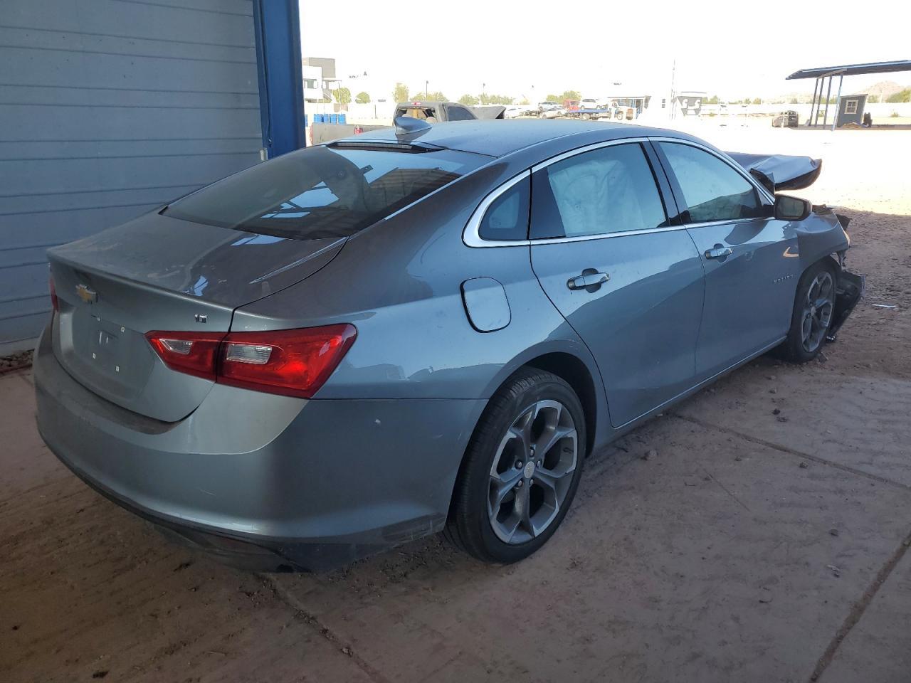 2023 Chevrolet Malibu Lt - Фото 3