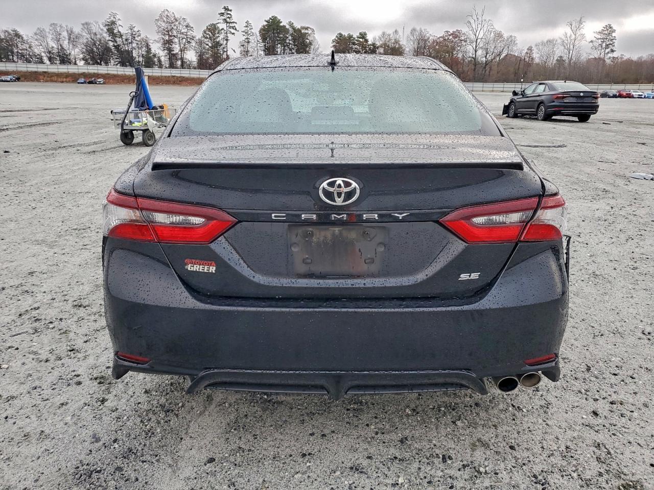 2022 Toyota Camry Se - Фото 6