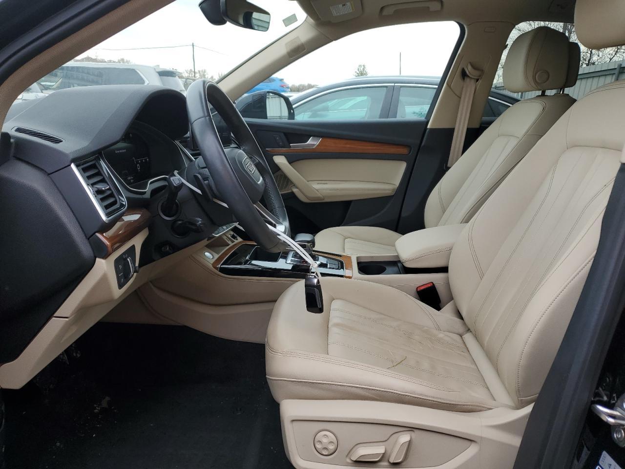 2023 Audi Q5 Premium Plus 45 - Image 7