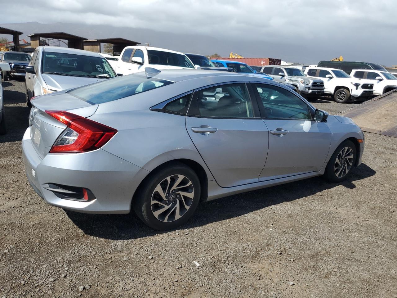 2017 Honda Civic Ex - Image 3