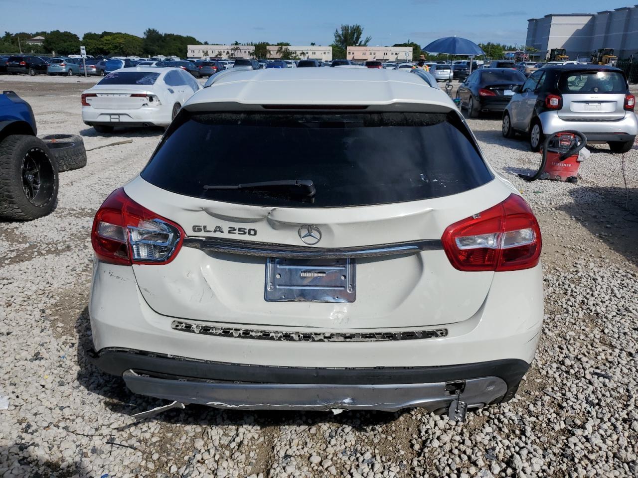 2017 Mercedes-Benz Gla 250 - Image 6