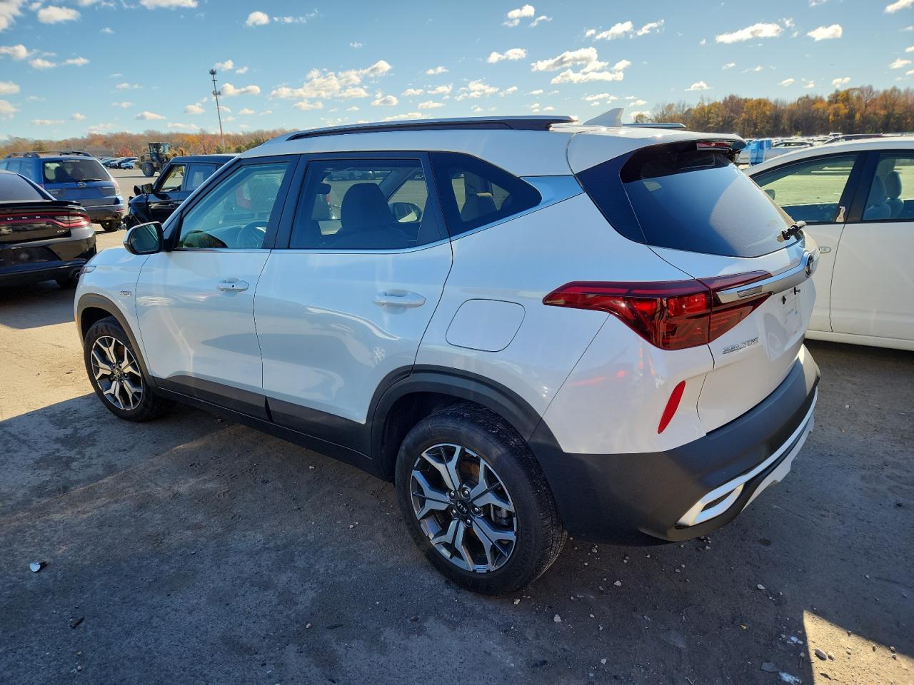 2021 Kia Seltos Ex - Фото 2