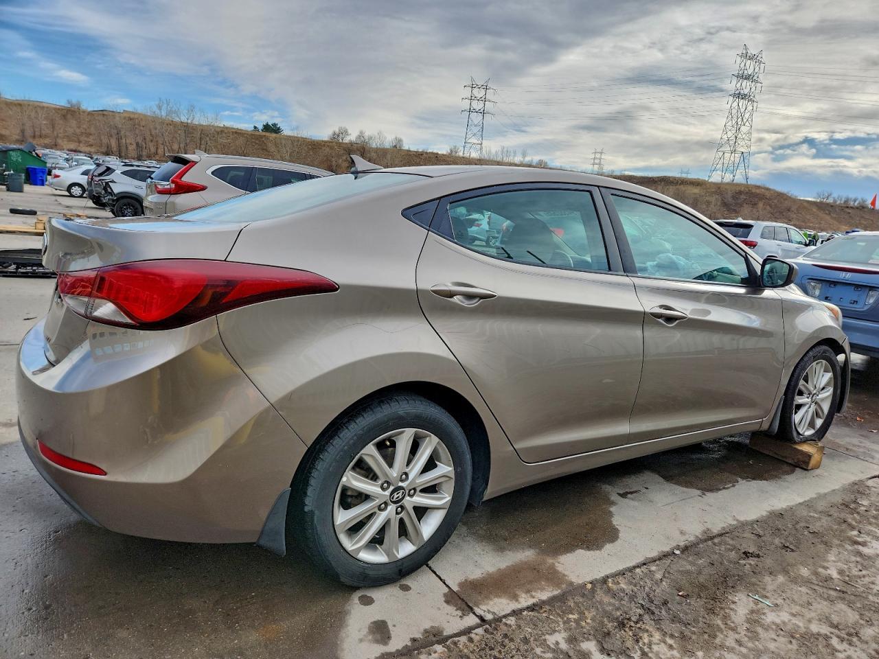2015 Hyundai Elantra Se - Image 3