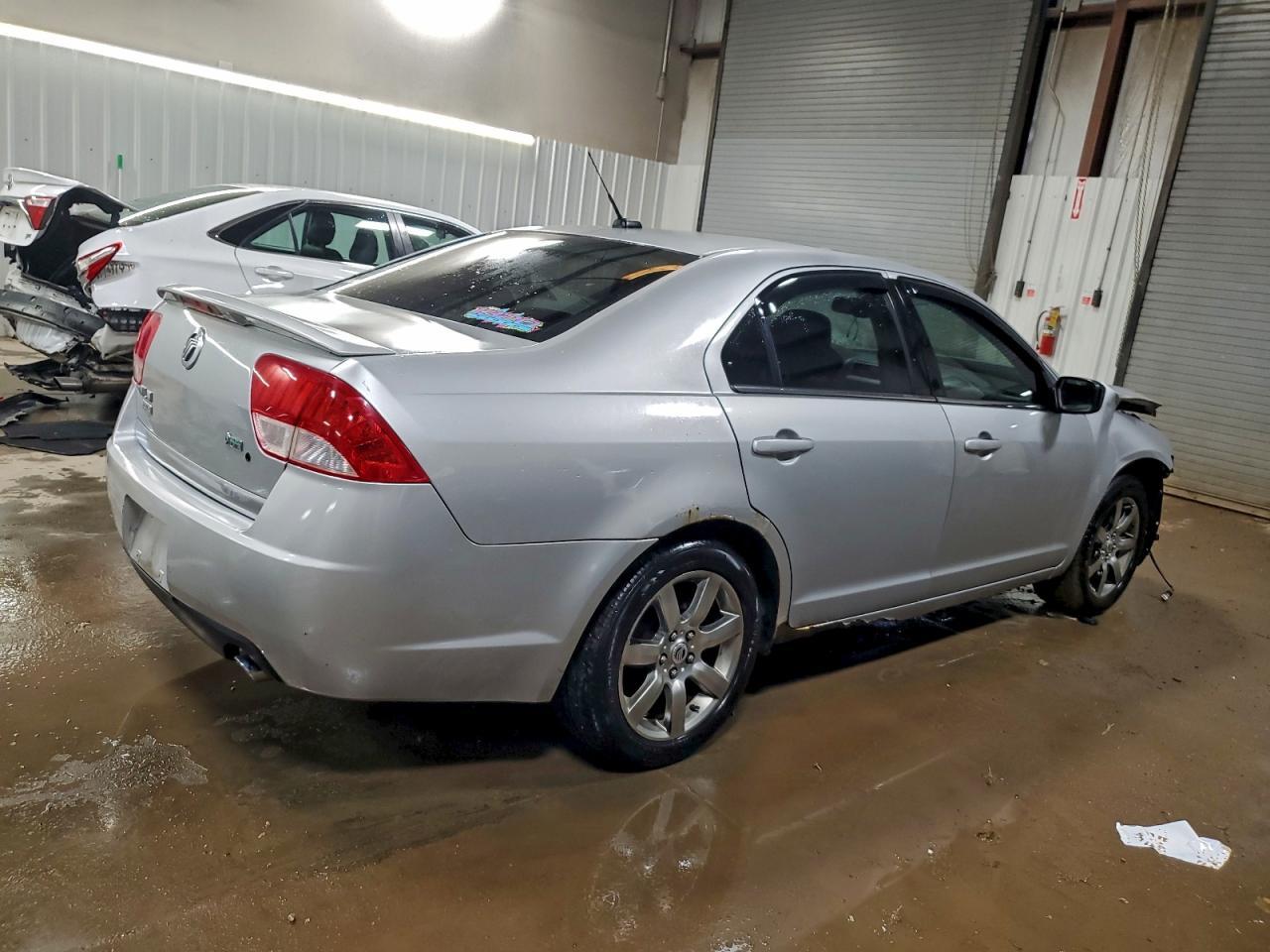 2010 Mercury Milan Premier - Image 3