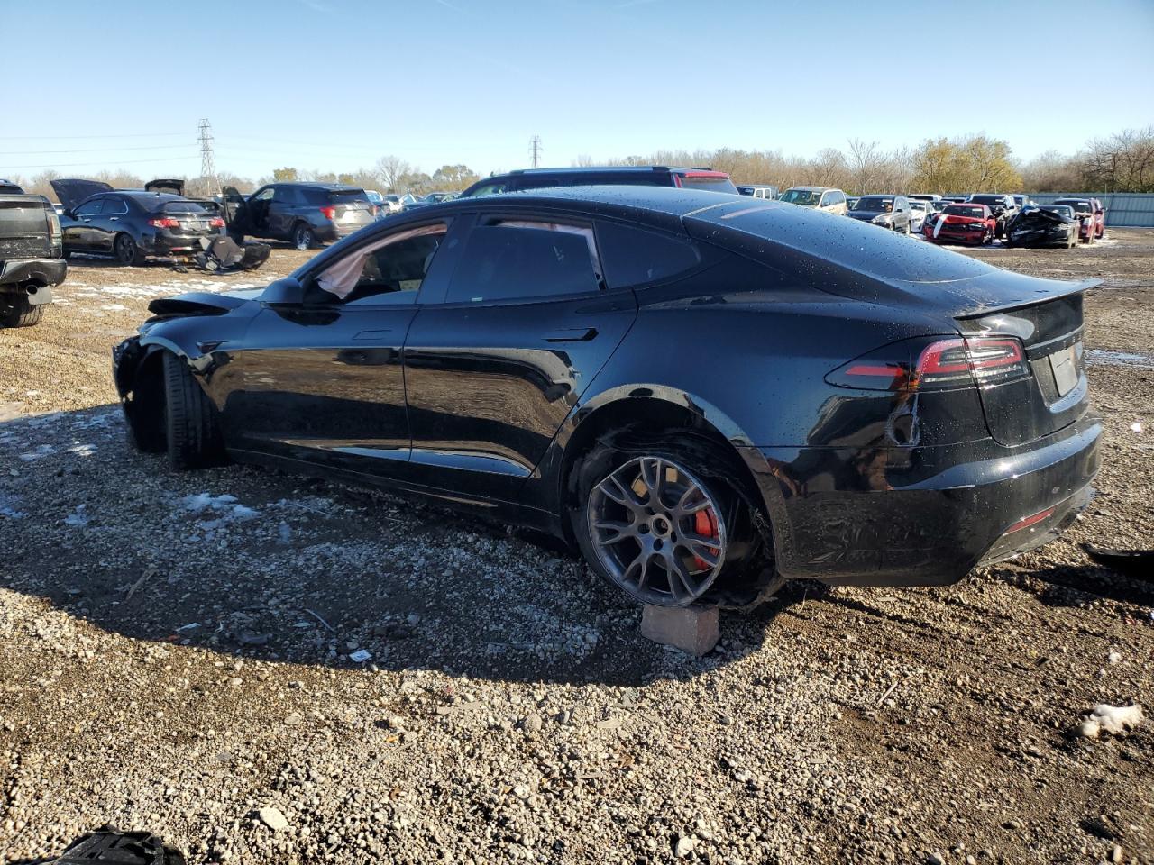 2025 Tesla Model S - Фото 2