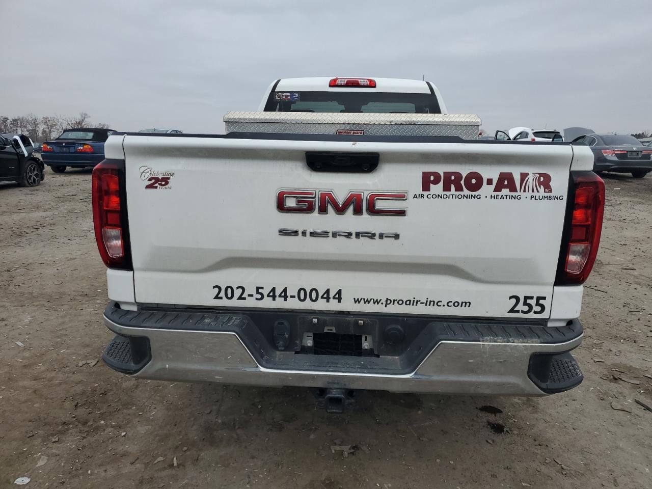 2023 GMC Sierra C1500 - Фото 6