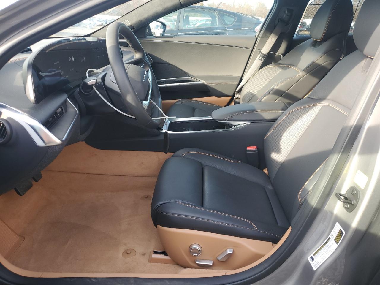 2025 Lucid Motors Air Touring - Image 7