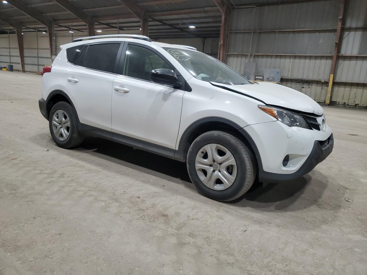 2015 Toyota Rav4 Le - Image 4