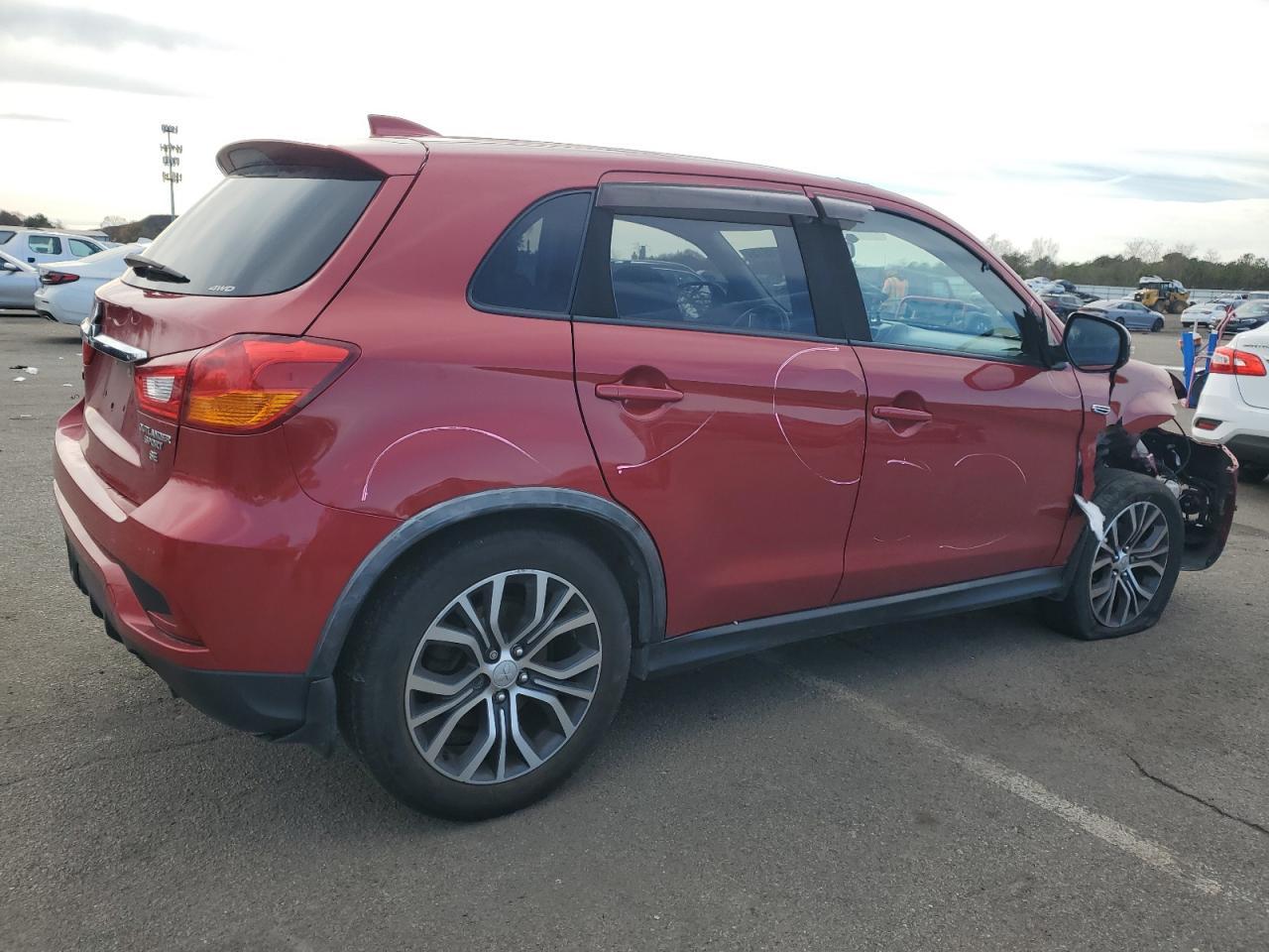 2019 Mitsubishi Outlander Sport Es - Image 3
