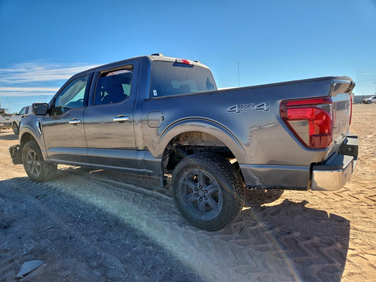 2025 Ford F150 Xlt - Фото 2