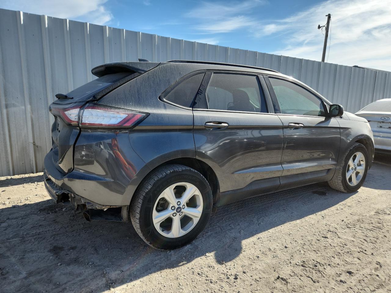 2017 Ford Edge Se - Фото 3