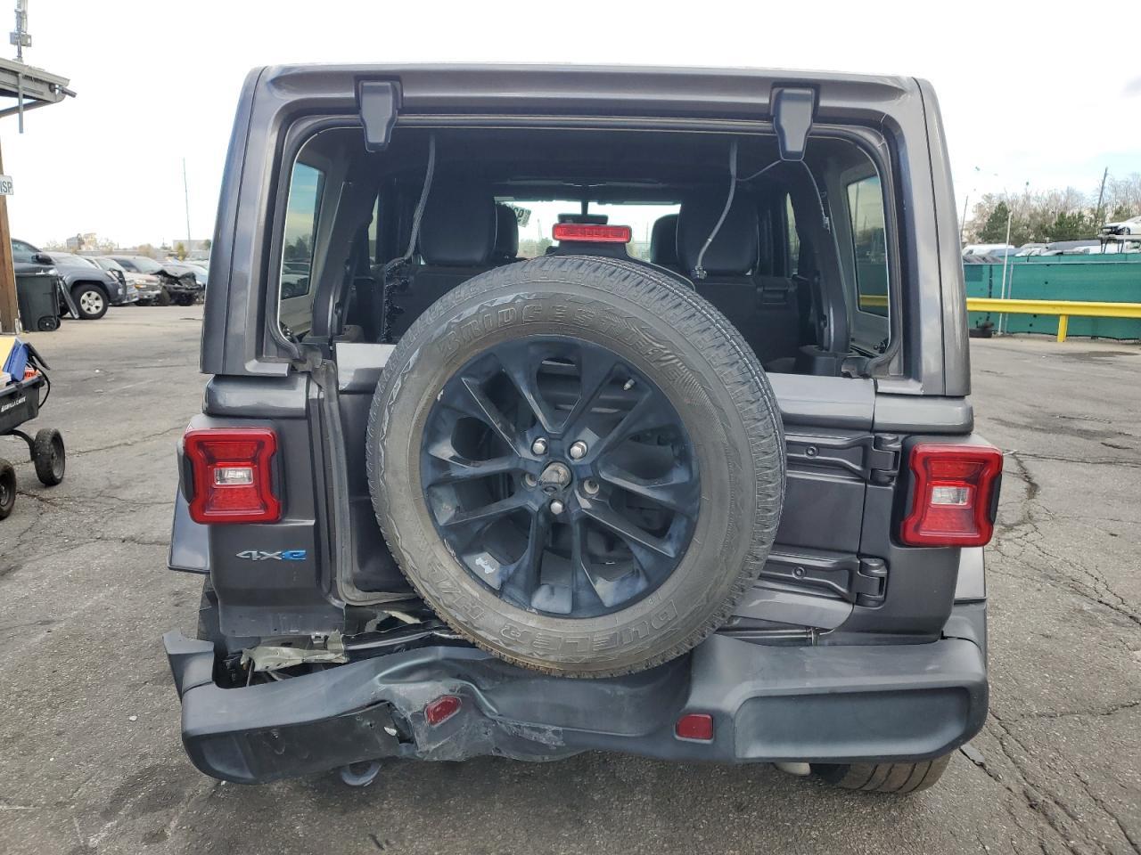 2021 Jeep Wrangler Unlimited Sahara 4Xe - Фото 6