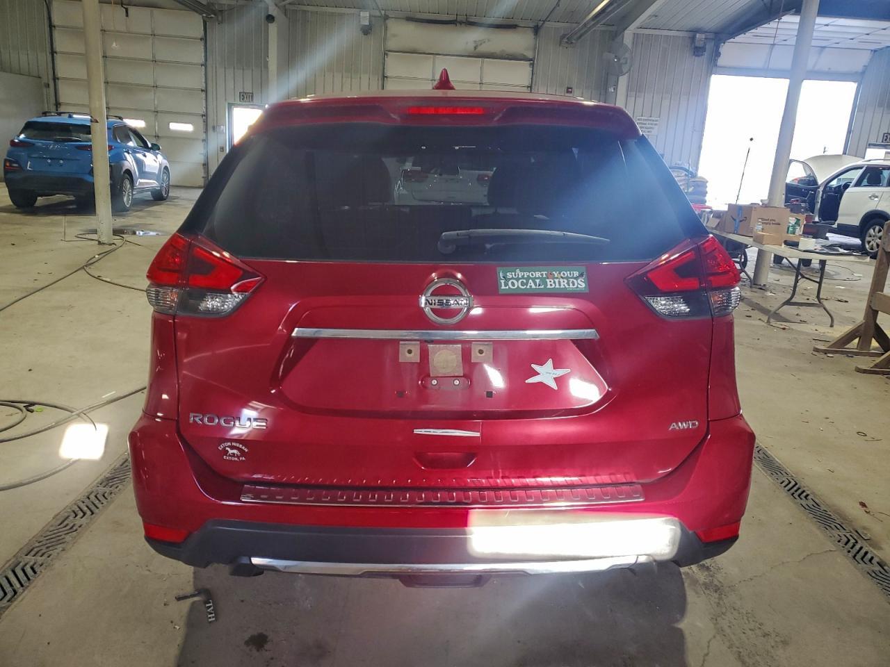 2017 Nissan Rogue S - Фото 6