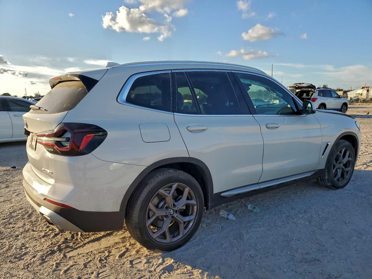 2024 BMW X3 Sdrive30I - Image 3