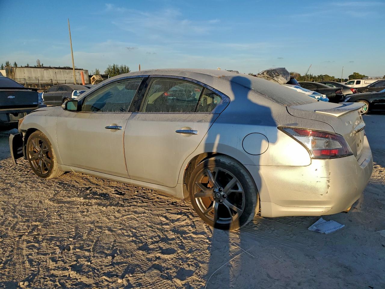 2013 Nissan Maxima S - Image 2