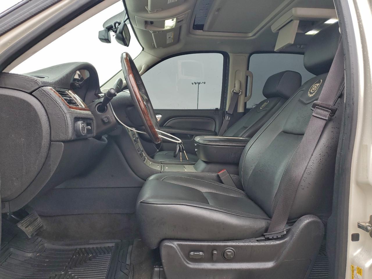 2013 Cadillac Escalade Platinum - Фото 7