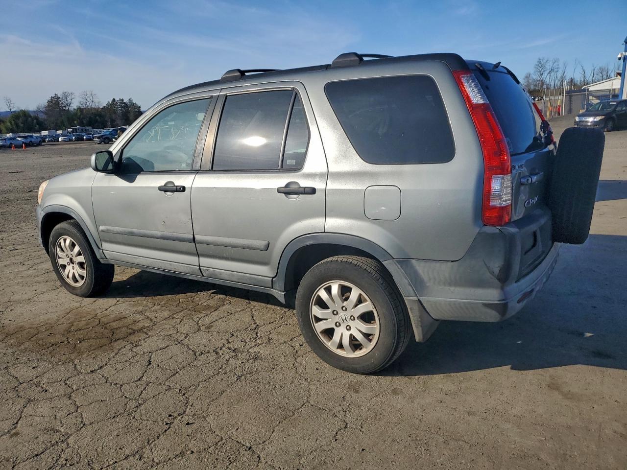 2006 Honda Cr-V - Image 2