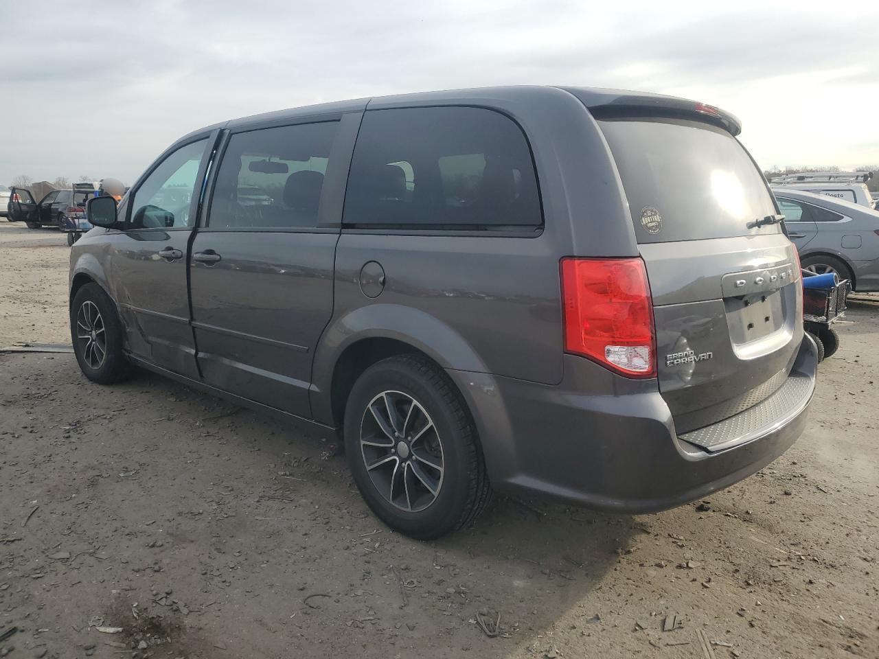 2017 Dodge Grand Caravan Se - Фото 2