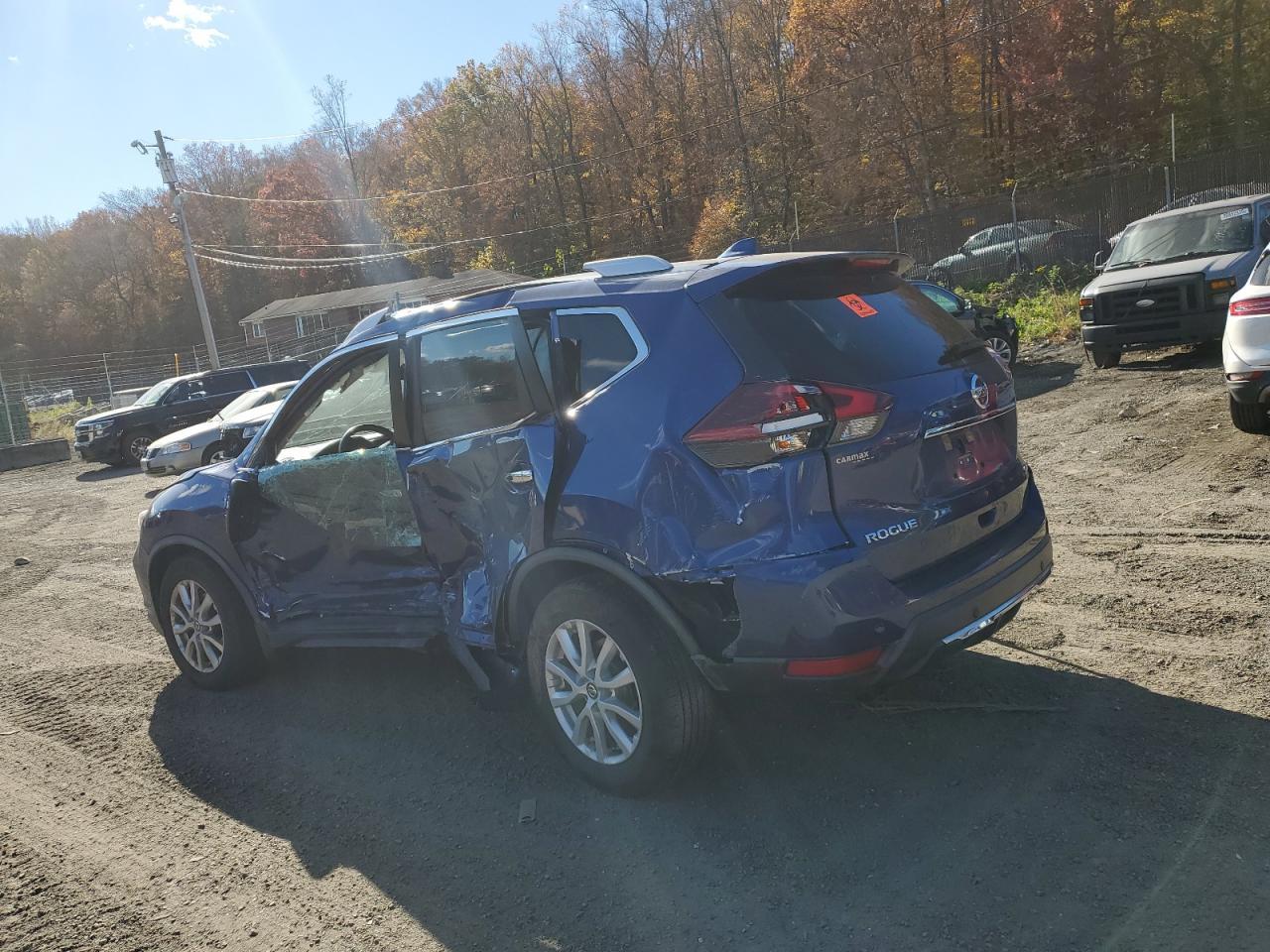 2019 Nissan Rogue S - Фото 2