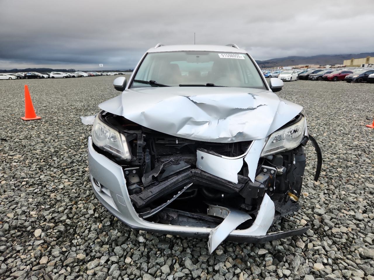 2011 Volkswagen Tiguan S - Фото 5